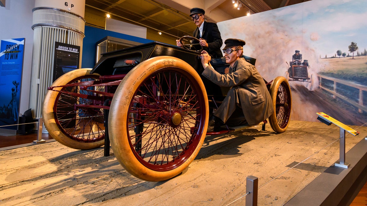 Ford's 1901 Sweepstakes car.