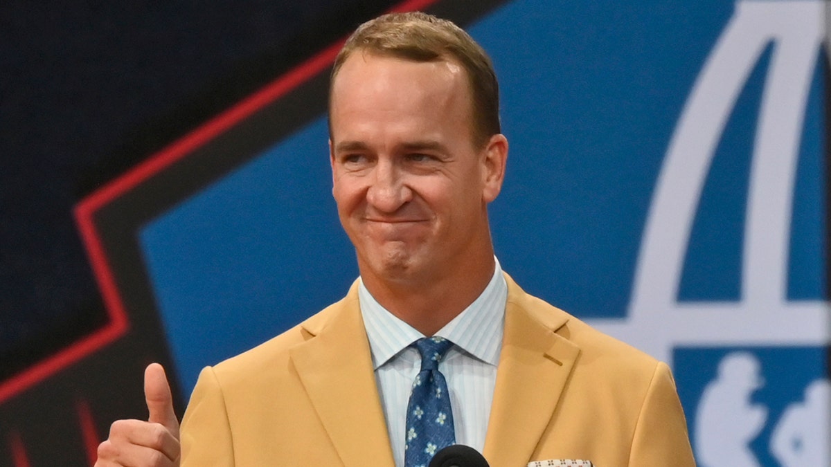 Peyton Manning Hall of Fame speech: Ex-Broncos QB passes praise