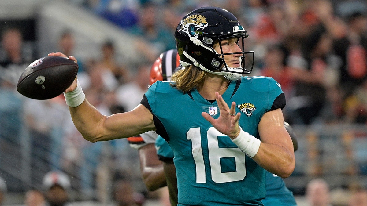 Trevor Lawrence shows glimpses of potential in Jaguars' preseason loss to  Browns