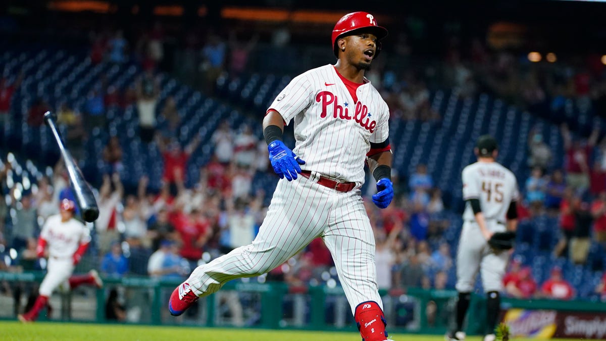 Jean Segura lifts Phillies in extra innings, other observations from 7-6  win over Diamondbacks