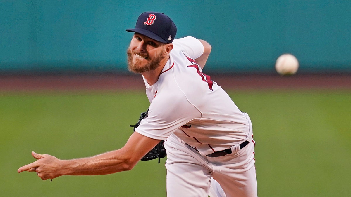 Sale strong again for 5 IP, Red Sox beat Rangers 6-0