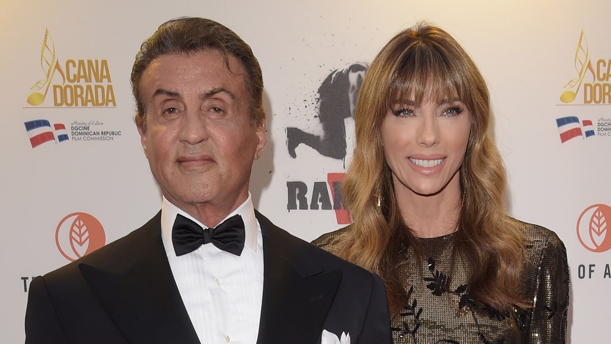 Sistine Rose Stallone, Jennifer Flavin, Sylvester Stallone, Sophia