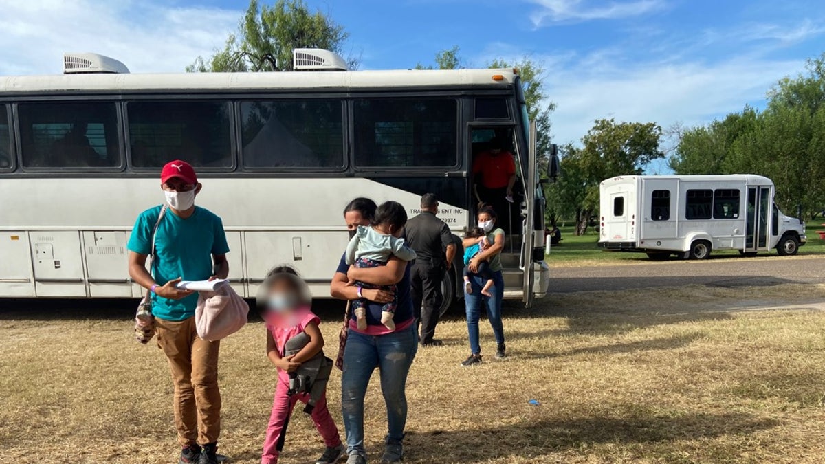 Migrants arrive to the COVID-19 quarantine camp and testing center at Anzalduas Park in Mission, Texas. (Ashley Soriano/Fox News)