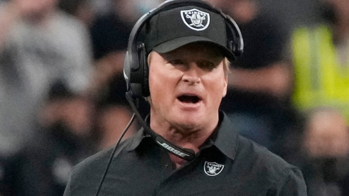 NFL aids Las Vegas Raiders in investigation into Jon Gruden emails