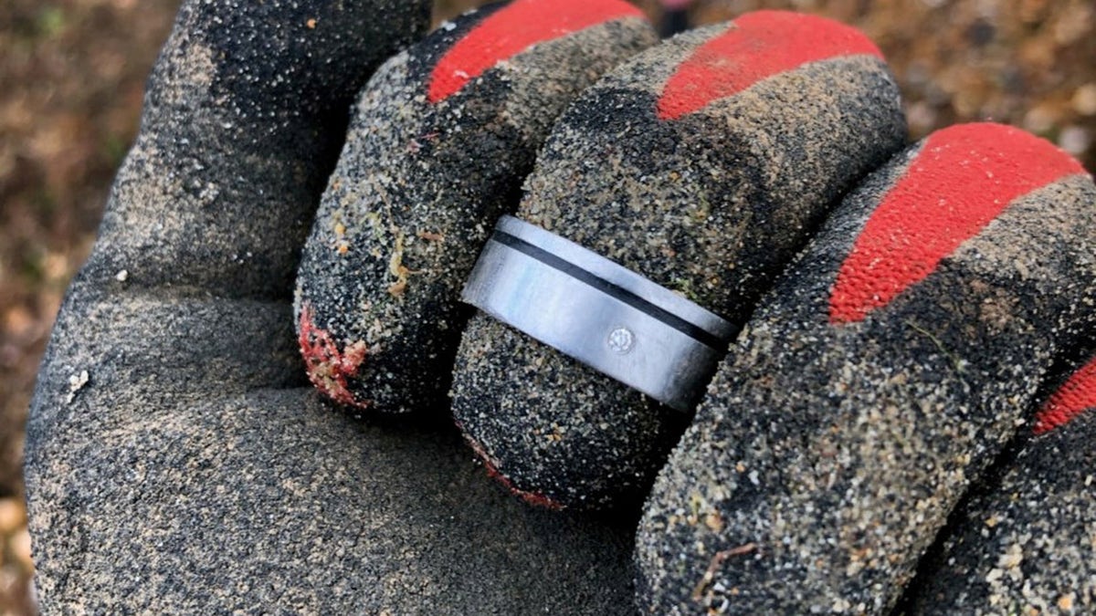 Glen Darrell’s diamond wedding ring is pictured after Goldsmith found it.