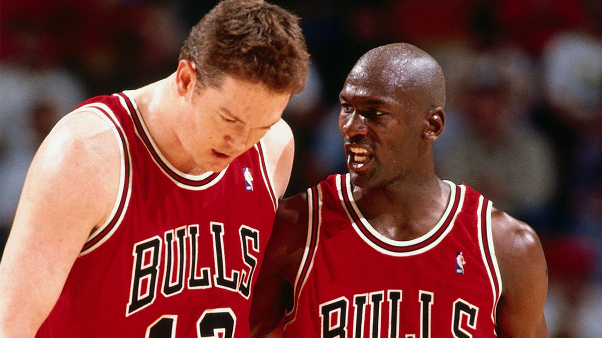 Luc Longley Talks Michael Jordan's 'Wicked Laugh' in 'Foundations