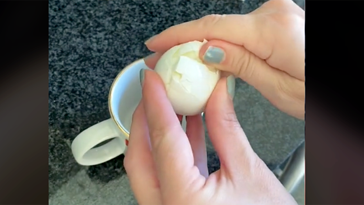 Genevieve Shaw Brown demonstrates her boiled egg peeling hack on TikTok