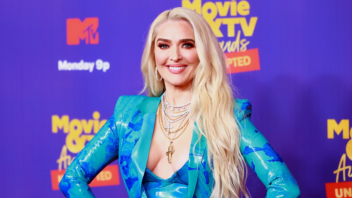 Erika Jayne's lawyers are open to negotiating a settlement in her legal battle.