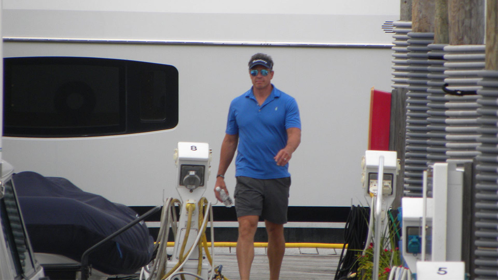 CNN's Chris Cuomo at ritzy Hamptons dock amid brother's resignation scandal