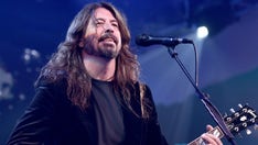 Foo Fighters' Dave Grohl told Westboro Baptist protesters they're supposed to 'love everybody' at concert
