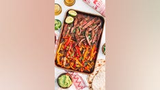 These chipotle mezcal steak fajitas are a summer hit: Try the recipe