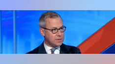 CNN panel blasts Biden's 'bizarre' messaging: 'You have to question, is the president insulated, isolated?'