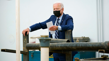 US plans to require COVID-19 shots for foreign travelers