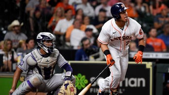 Astros snap Rockies' 4-game win streak with 5-0 victory