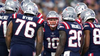 Stevenson has 2 TDs, Jones solid as Pats beat WFT 22-13