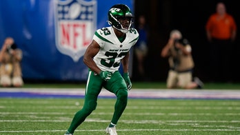 Jets' Zane Lewis taking off in NFL after flying at Air Force