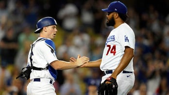 Beaty leads Dodgers past Pirates 4-3 for 5th straight win