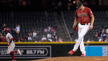 Diamondbacks' Smith suspended 10 games for sticky substance