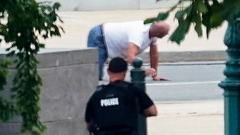 Floyd Ray Roseberry identified as Library of Congress bomb scare suspect