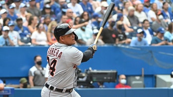 Tigers' Miguel Cabrera belts 500th home run of career