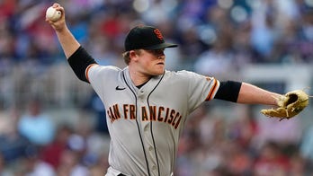 Webb wins again as La Stella, Yaz power Giants past Braves