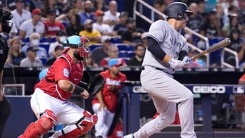 Rizzo shines again with key hit, Yankees beat Marlins 3-1
