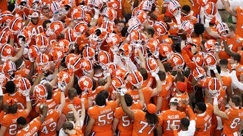 Who wins college football's biggest prizes in '21?