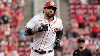 Castellanos drives in 4, Reds beat Miami 7-4 to take series