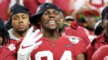 Alabama linebacker charged with DUI in three-car wreck near campus