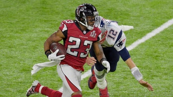 Robert Alford reveals the Falcons were partying at halftime before Super Bowl collapse