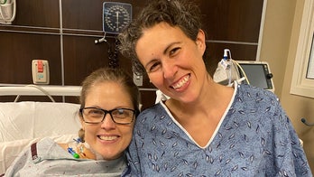 Single mom finds life-saving kidney donor from stranger on social media