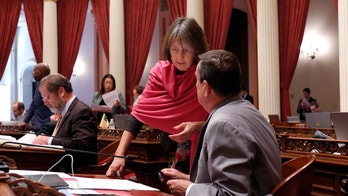 California Dem bill will allow non-citizens to become police officers