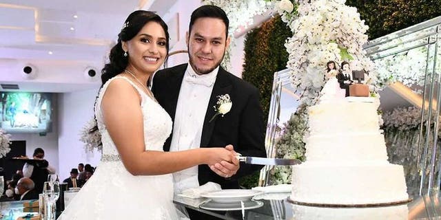 Perla Blanco and Gerardo Martinez got married in July 2021 in Monterrey, Mexico. A video of their wedding cake went viral on TikTok and Instagram, where commenters shared their opinions on the humorous vide game-themed cake topper.