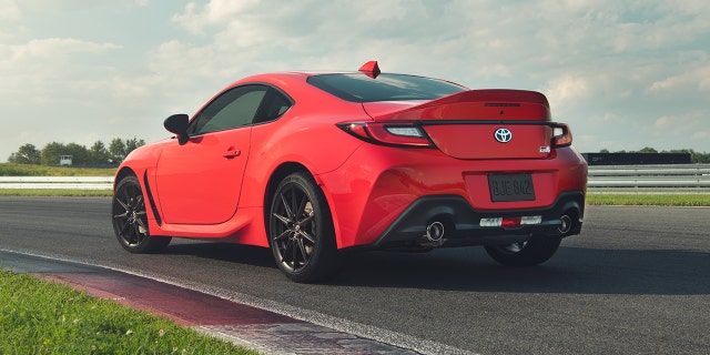 The Premium model can be identified by its duckbill spoiler.