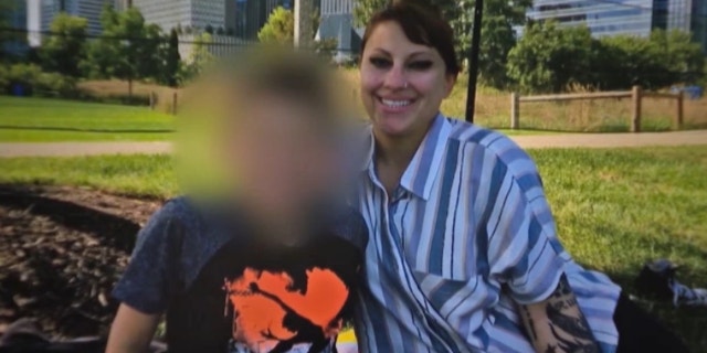 Rebecca Firlit and her son (Credit: FOX 32 Chicago)