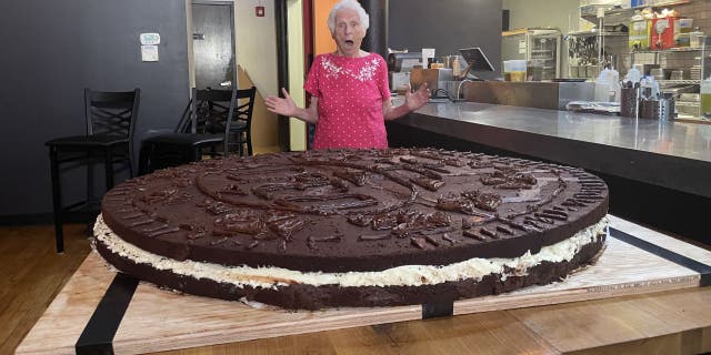 Ross Smith's grandmother said she wanted to make the world's largest Oreo because she got hungry.