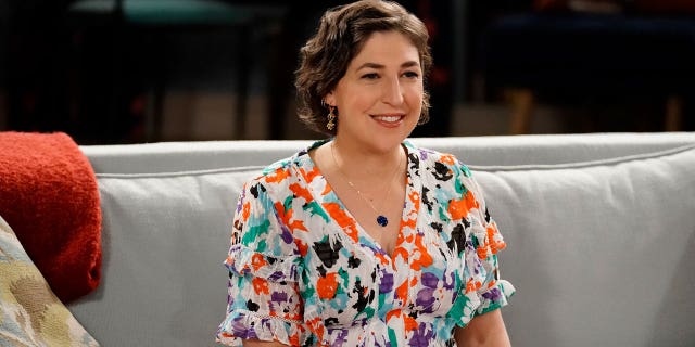 Mayim Bialik and the ‘Jeopardy!’ team reportedly have mutual interest in her taking over as permanent host.