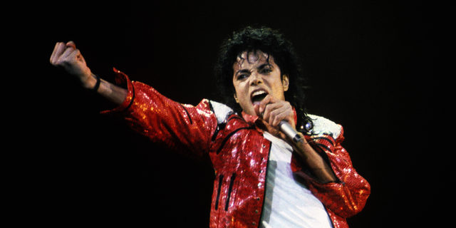 "MJ," o musical, contará com a maioria dos maiores sucessos de Jackson, incluindo- "ABC," "Preto ou branco," "A culpa é do Boogie," "Mau," "Billie Jean," "Fora da parede," "Filme de ação" e "Eu estarei lá."