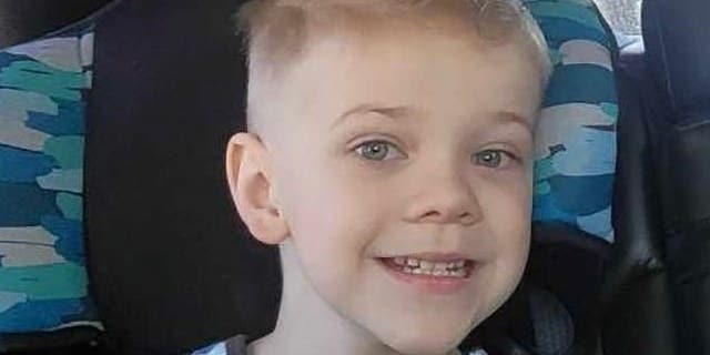 Michael Joseph Vaughan, who answers to his nickname "Monkey," was last seen near his home in Fruitland, アイダホ, 七月に 27.
