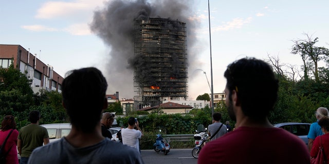 No hubo informes inmediatos de heridos o muertos.  (Foto AP / Luca Bruno)