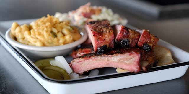 Ray "Dr. BBQ" Lampe shared his five-ingredient ribs with Fox News.