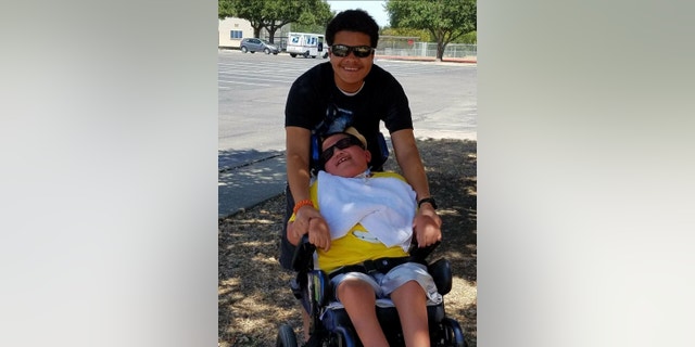 Itza Pantoja's sons, Adrik and Dylan. 