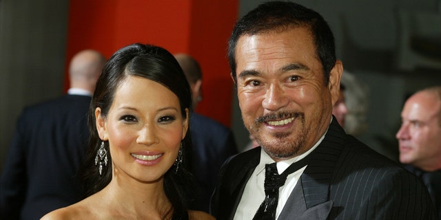 Sonny Chiba (right) with his ‘Kill Bill: Volume I’ co-star Lucy Liu.