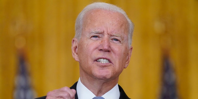 Biden shifts blame for Afghanistan falling to Taliban