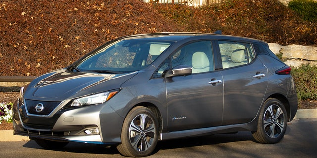 Nissan has reduced the Leaf's price from $ 4,245 to $ 5,845 for 2022.