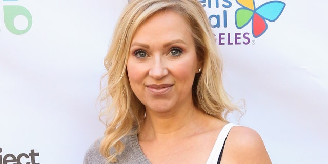 Actress Leigh-Allyn Baker attends the "Project Hollywood Helpers" community service event at the Skirball Cultural Center on December 08, 2018 in Los Angeles, California. 