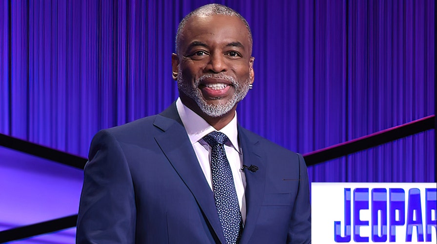 LeVar Burton ready to move on from Jeopardy and find the right