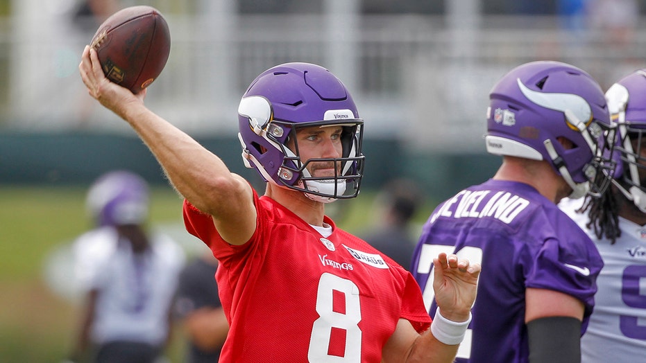 Michigan hospital cuts ties with Vikings Kirk Cousins over vaccine stance