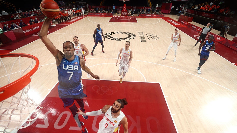 Analysis: He’s Kevin Durant, and finding his Olympic groove
