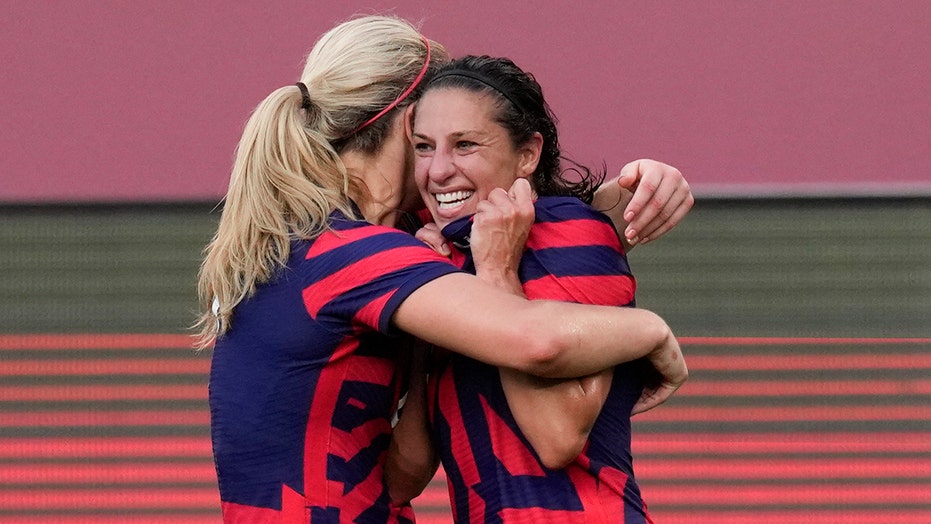 US women’s soccer team wraps up Tokyo Olympics with bronze medal